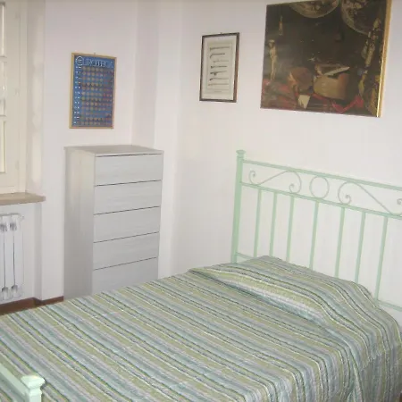 3 Bedrooms With Shared Pool Furnished Garden And Wifi At 아파트 *